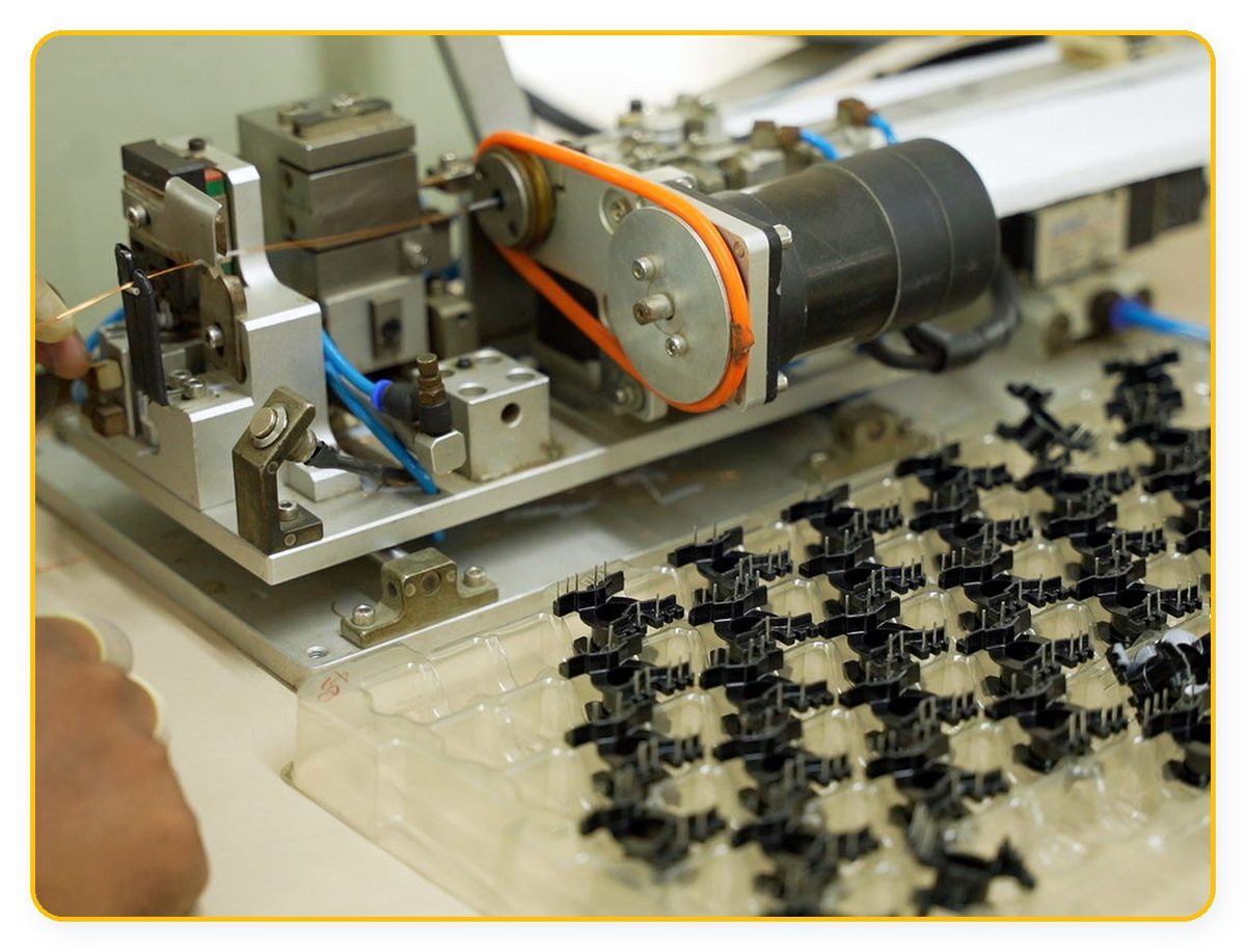 Precision winding head